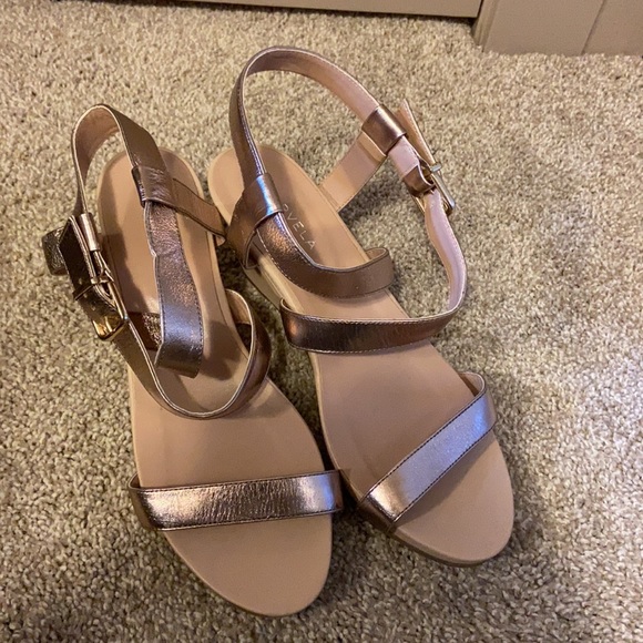 Kurt Geiger Carvela Champagne Wedges Sandals - Picture 9 of 9